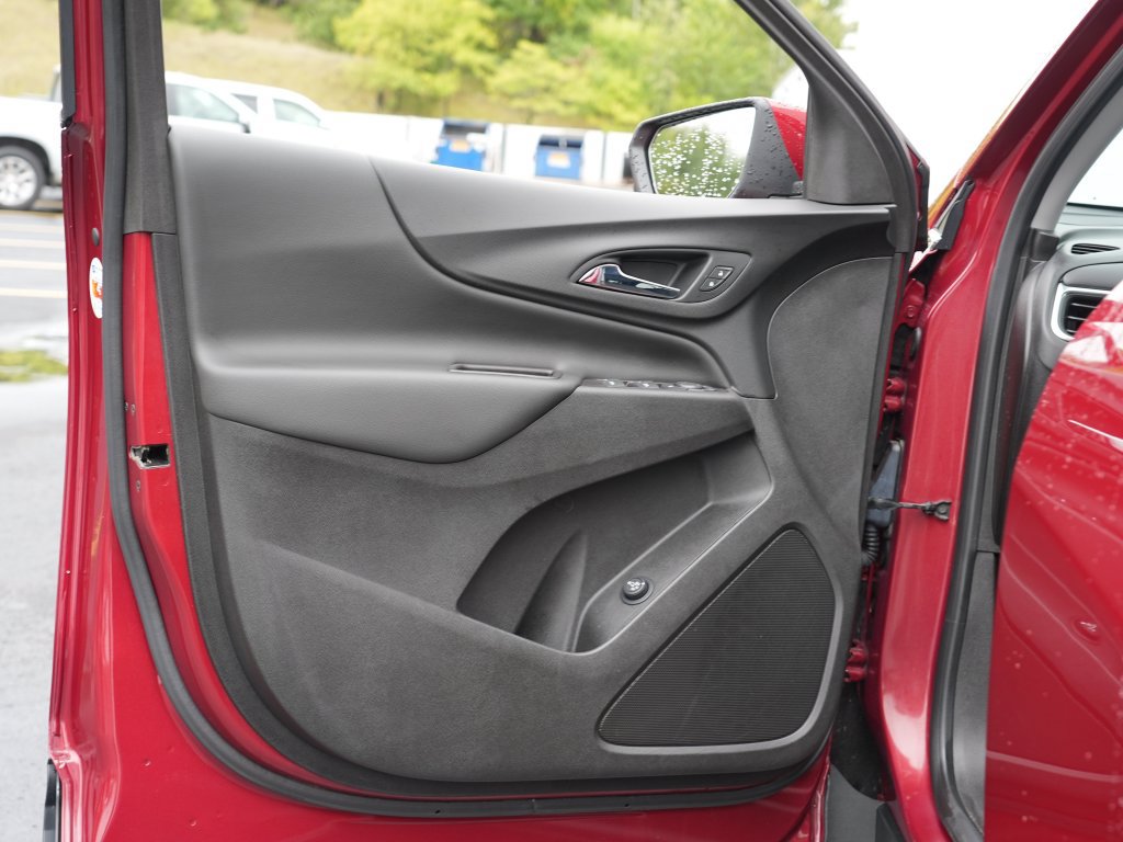 Certified 2021 Chevrolet Equinox LT AWD/4WD image 15