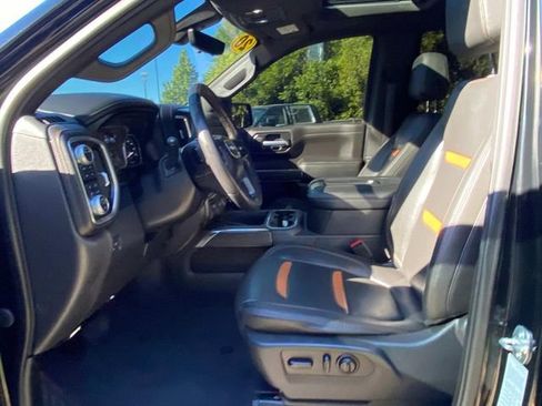 Used 2020 GMC Sierra 1500 AT4 w/ AT4 Premium Package AWD/4WD image 11