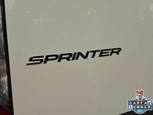 Used 2025 Mercedes-Benz Sprinter 2500 image 30