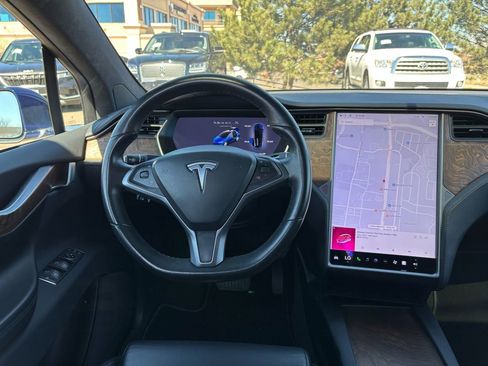 Used 2020 Tesla Model X Long Range image 12