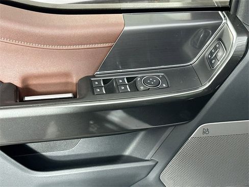 Used 2021 Ford F150 Lariat w/ Equipment Group 502A High image 27