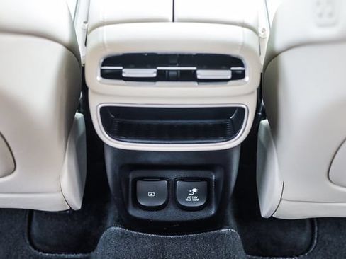 Used 2021 Genesis GV80 2.5T w/ Advanced Package 02 AWD/4WD image 41