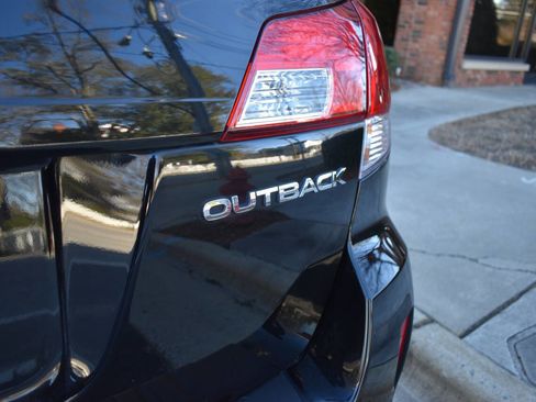 Used 2013 Subaru Outback 2.5i Limited image 31