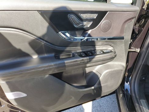 New 2026 Lincoln Corsair Premiere AWD/4WD image 18