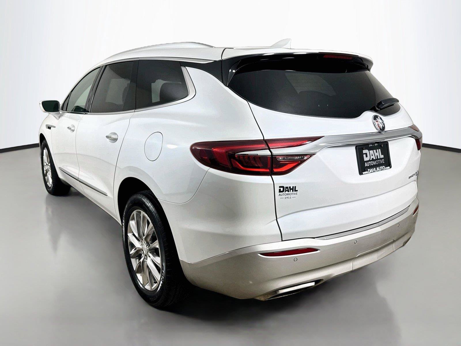 Used 2019 Buick Enclave Premium w/ Experience Buick Package AWD/4WD image 10