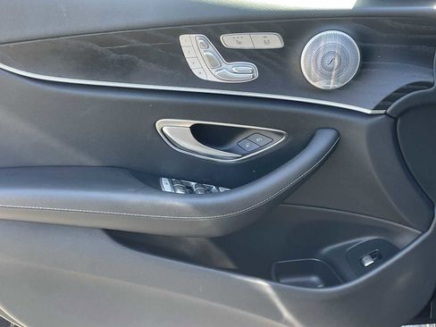 Used 2020 Mercedes-Benz E 350 Sedan image 12