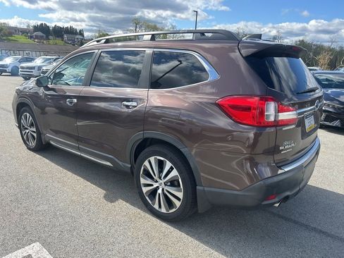 Used 2019 Subaru Ascent Touring AWD/4WD image 6