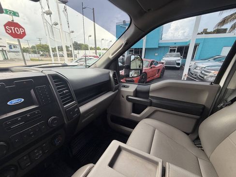 Used 2022 Ford F350 XL w/ Power Equipment Group AWD/4WD image 1
