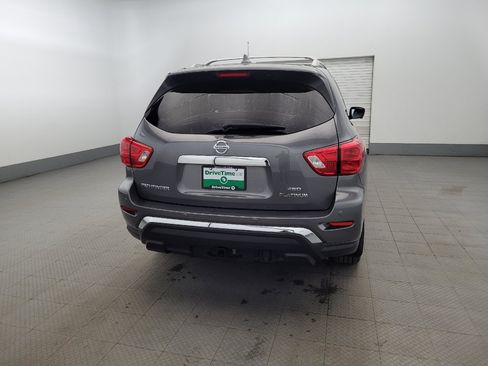 Used 2019 Nissan Pathfinder Platinum AWD/4WD image 7