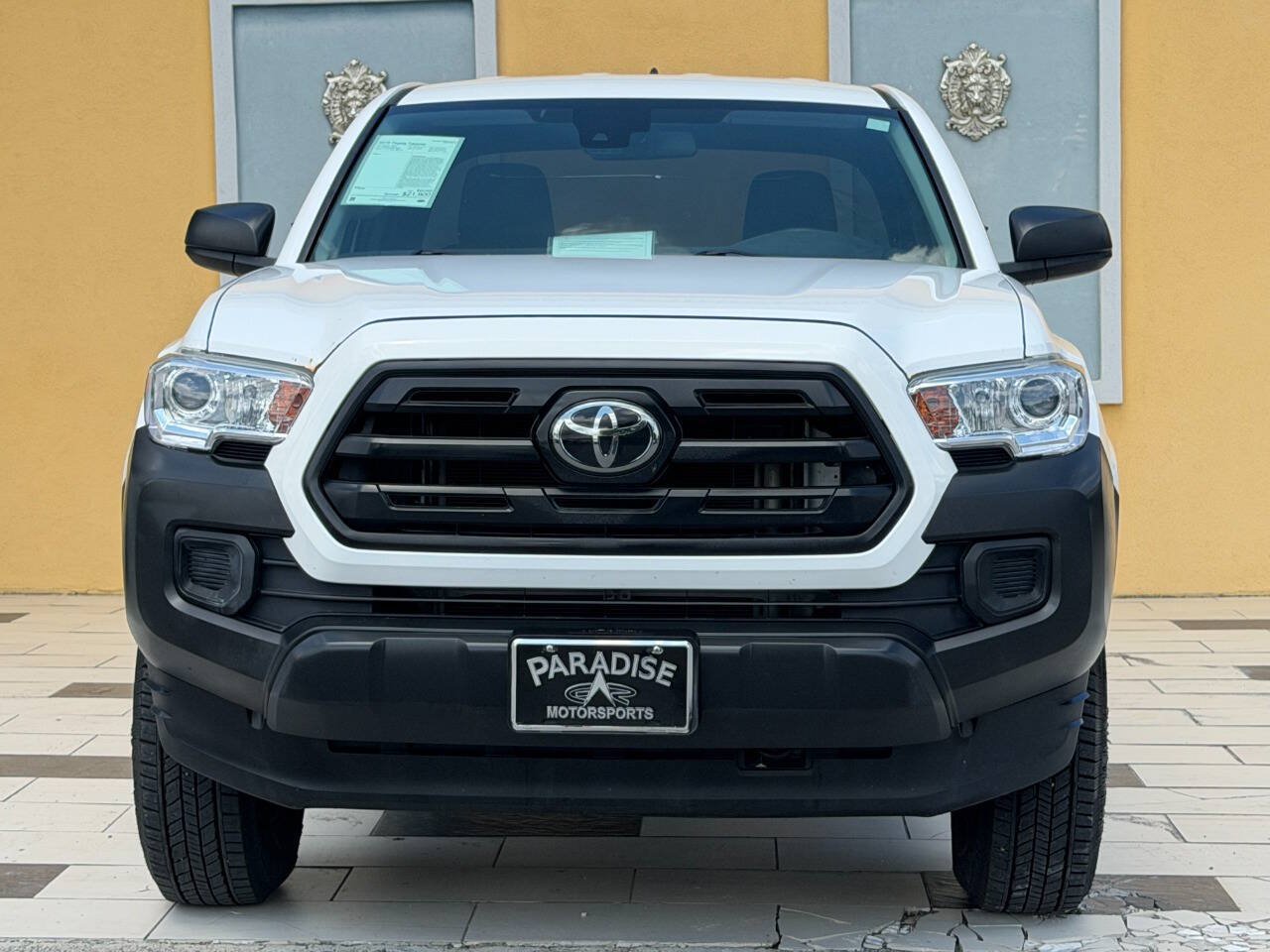 Used 2019 Toyota Tacoma SR RWD image 2