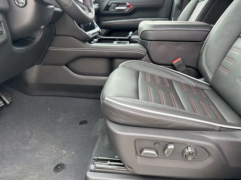 New 2026 GMC Yukon XL AT4 Ultimate w/ LPO, Floor Liner Package AWD/4WD image 14
