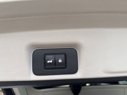 Certified 2024 Nissan Ariya AWD image 16