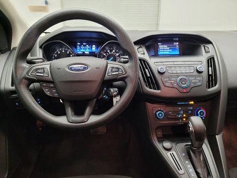 Used 2018 Ford Focus SE image 22