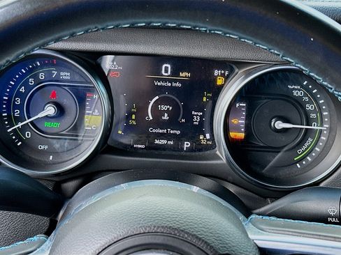 Used 2022 Jeep Wrangler Unlimited Rubicon 4xe image 11