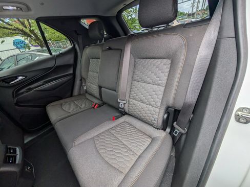 Used 2020 Chevrolet Equinox LT FWD image 18