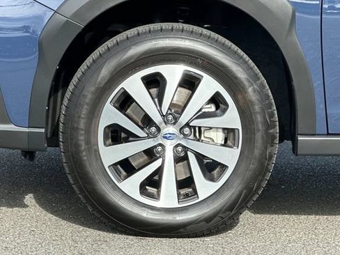 New 2025 Subaru Outback Premium AWD/4WD image 31