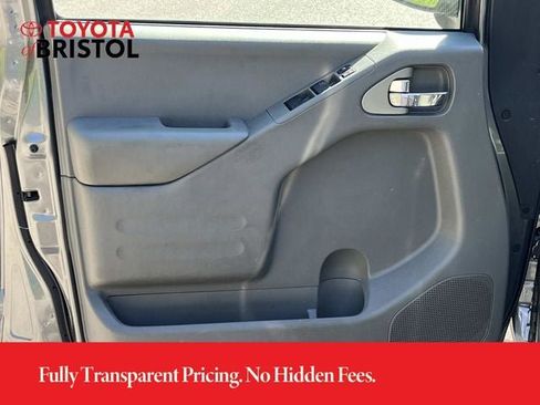Used 2019 Nissan Frontier SV w/ Value Truck Package AWD/4WD image 23