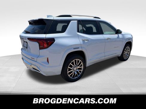 New 2026 GMC Terrain Denali AWD/4WD image 3