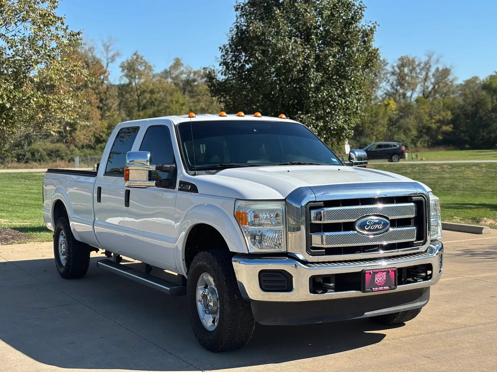 Used 2011 Ford F250 XL w/ PWR Equipment Group AWD/4WD image 3