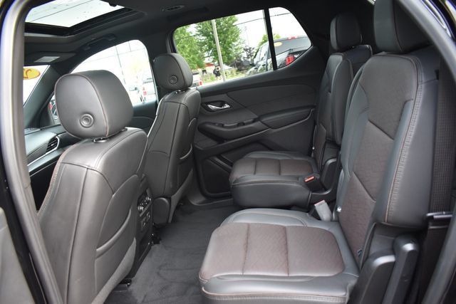 Used 2022 Chevrolet Traverse High Country AWD/4WD image 22