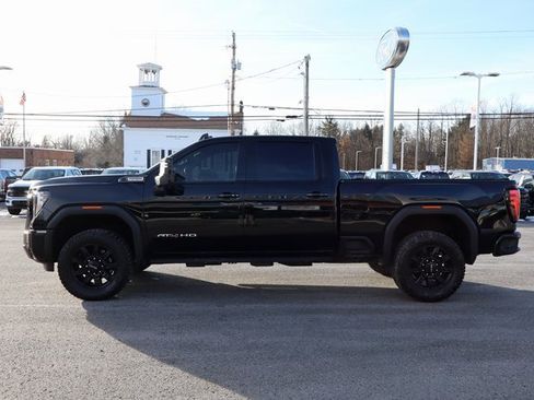 Used 2025 GMC Sierra 2500 AT4 w/ AT4 Premium Plus Package image 15