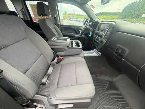 Used 2018 Chevrolet Silverado 1500 LT w/ All Star Edition AWD/4WD image 32