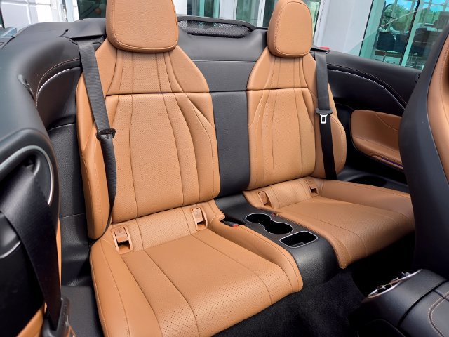 Used 2024 Mercedes-Benz CLE 300 4MATIC Cabriolet image 24