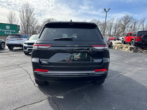 New 2026 Jeep Grand Cherokee Limited image 4