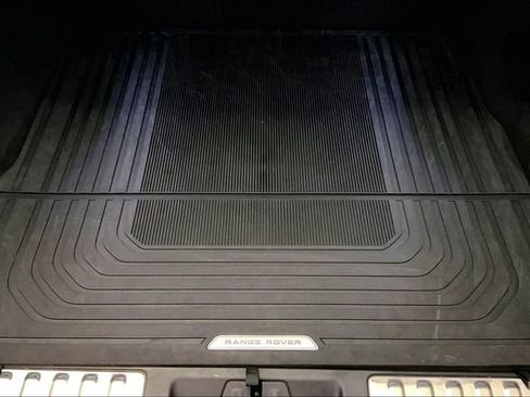 Certified 2025 Land Rover Range Rover Sport Dynamic SE image 33