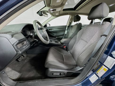 Certified 2023 Honda Accord EX image 11