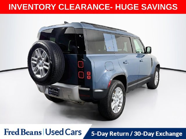 Used 2024 Land Rover Defender 110 S AWD/4WD image 10