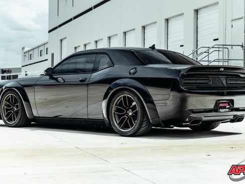 Used 2020 Dodge Challenger SRT Hellcat Redeye RWD image 12