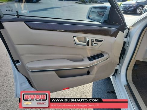 Used 2014 Mercedes-Benz E 350 4MATIC Sedan image 19