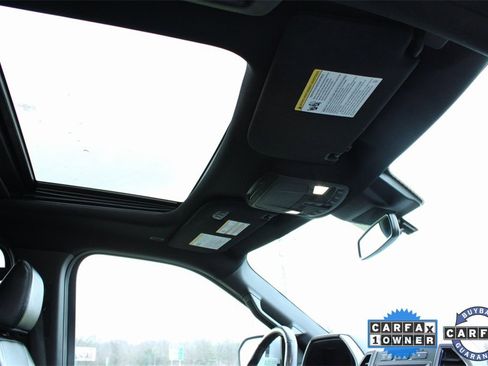 Used 2021 Ford Expedition XLT image 31