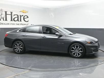 Used 2017 Chevrolet Malibu LT