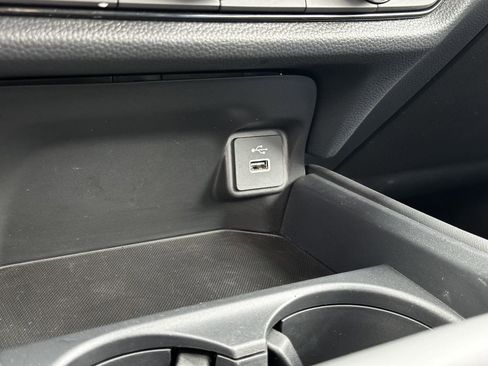 Certified 2025 Honda HR-V LX image 25