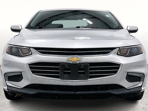 Used 2018 Chevrolet Malibu LT w/ Leather Package image 5