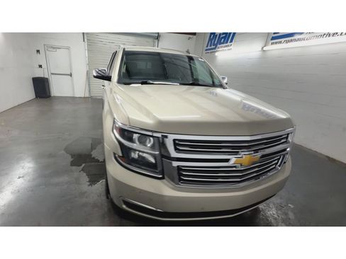 Used 2015 Chevrolet Tahoe LTZ RWD image 3