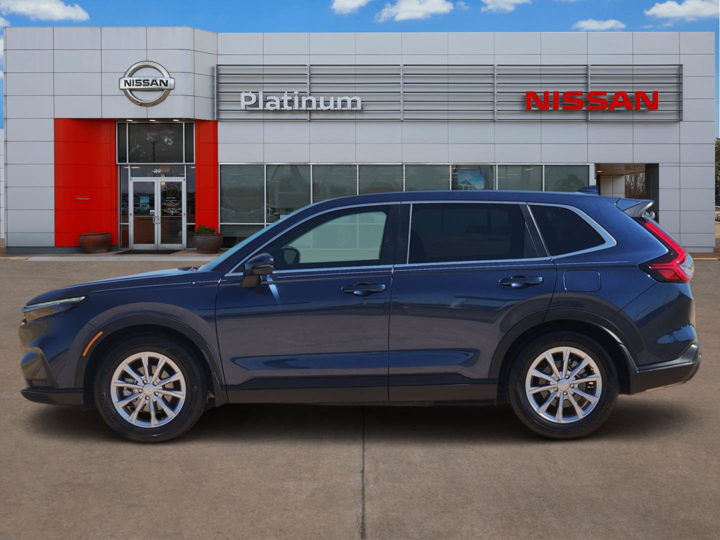 Used 2025 Honda CR-V EX-L image 3