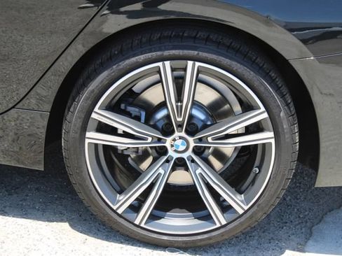 Used 2023 BMW 330i Sedan w/ Convenience Package RWD image 8