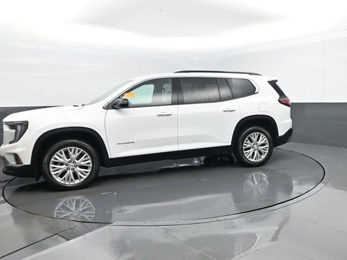 Used 2024 GMC Acadia Elevation AWD/4WD image 5