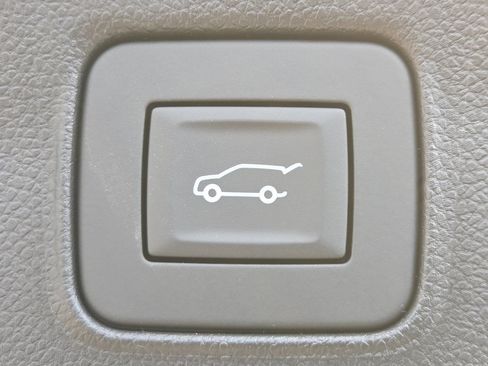 New 2026 Chevrolet TrailBlazer RS w/ Convenience Package FWD image 23