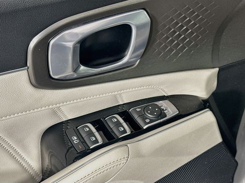 Used 2022 Kia Sorento SX FWD image 15