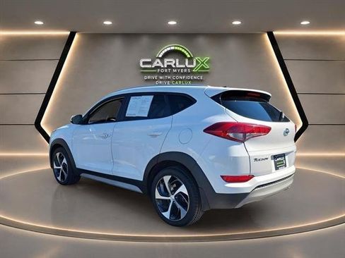 Used 2017 Hyundai Tucson Sport FWD image 4