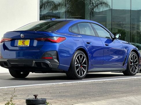 Used 2023 BMW i4 eDrive40 w/ M Sport Package image 3