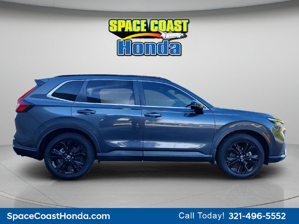 Used 2024 Honda CR-V Sport Touring image 2