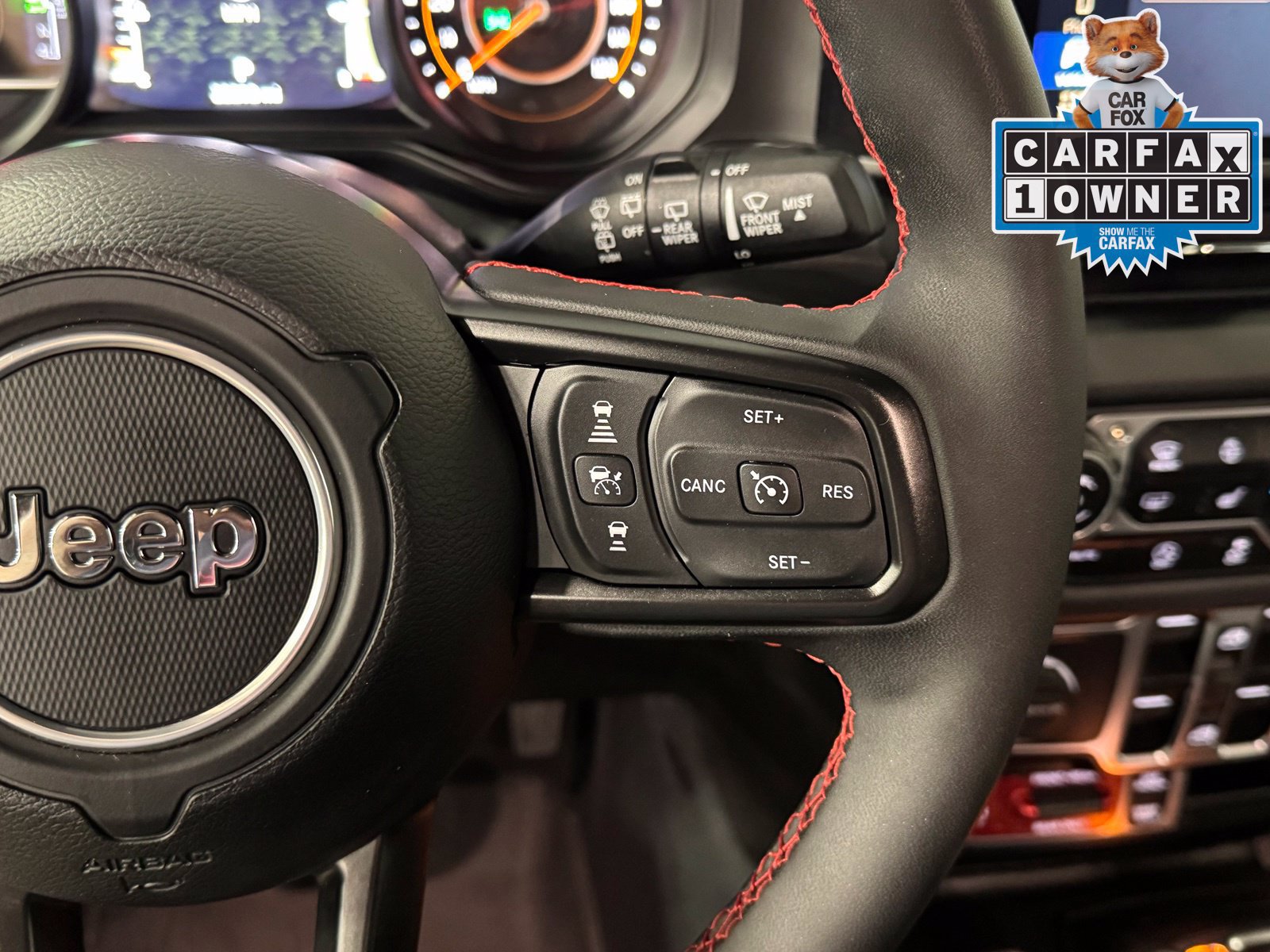 Used 2024 Jeep Wrangler Unlimited Rubicon AWD/4WD image 22