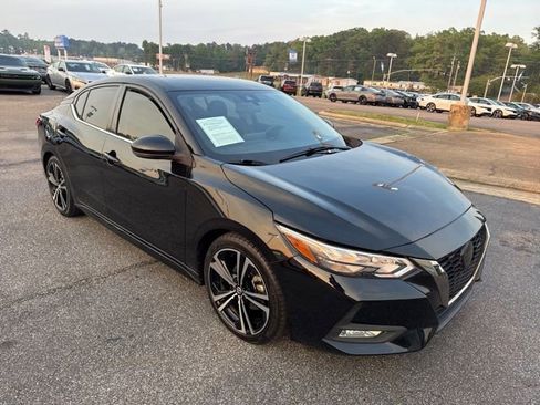 Used 2021 Nissan Sentra SR FWD image 4