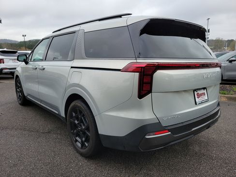 Used 2025 Kia Carnival SX image 26