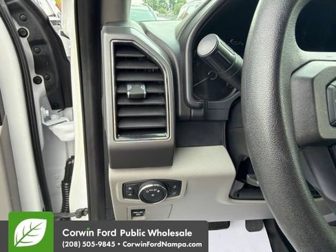 Used 2018 Ford F150 XLT AWD/4WD image 15